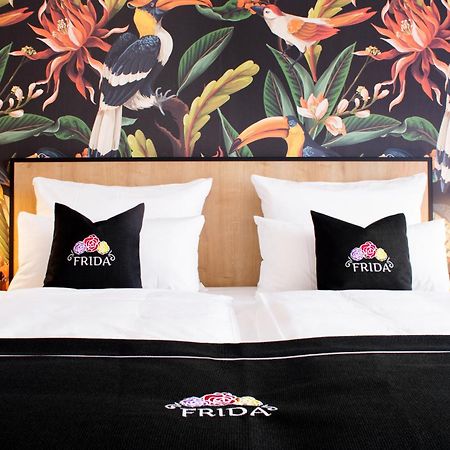 Frida Hotel & Cafe Bassum Экстерьер фото